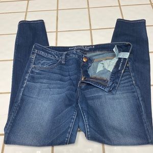 American Eagle Superlow Jegging